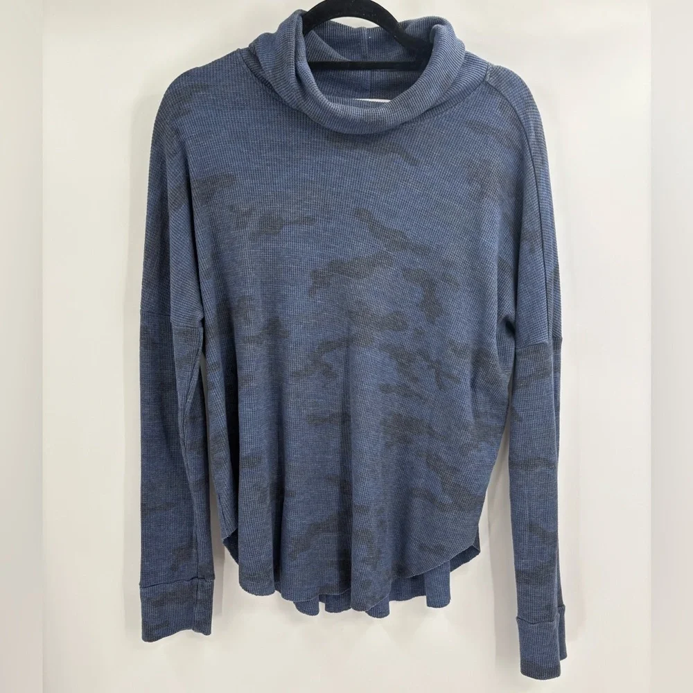 Michael Stars Blue Evereve Marcy Camo Print Thermal Tunic Top Womens Medium